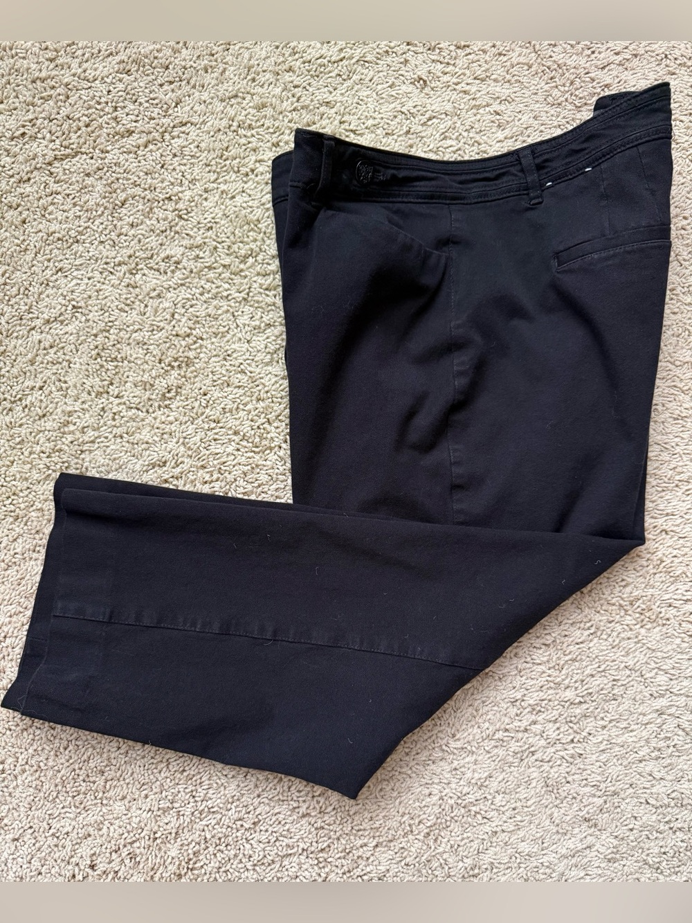 White House Black Market Black Cropped Pants